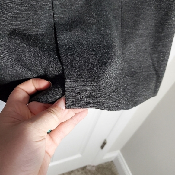 PHILOSOPHY Classic Gray Blazer with Small Pockets and One Button Closure - Picture 13 of 13